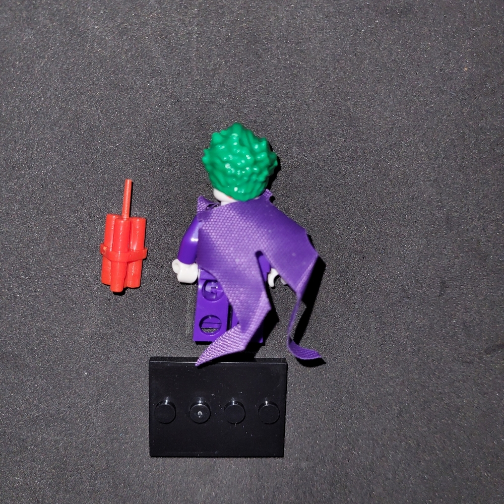 New DC Batman & Joker 4 mini figure set - Picture 6 of 7